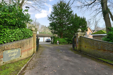 5 Hawley Lodge (1...