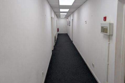 Office to rent Image 5