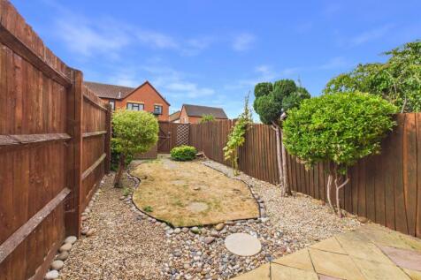St Philips Drive Evesham photo 4