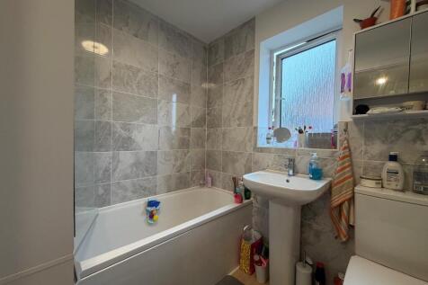 Arnold Way, Grove, WANTAGE photo 5