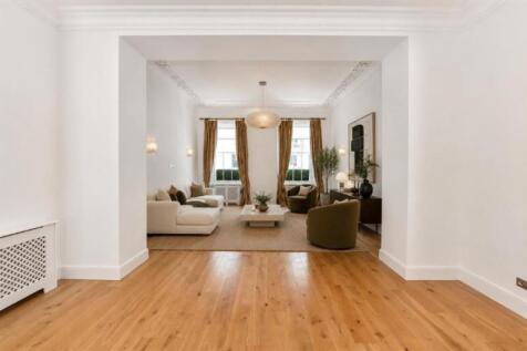 Receptio Room