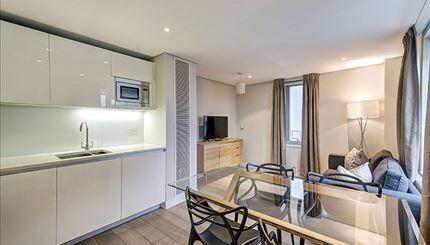 4B MERCHANT SQUARE EAST, London, W2 photo 3