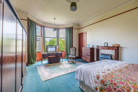5 bed, 2 bath House in Glasgow - Photo 33