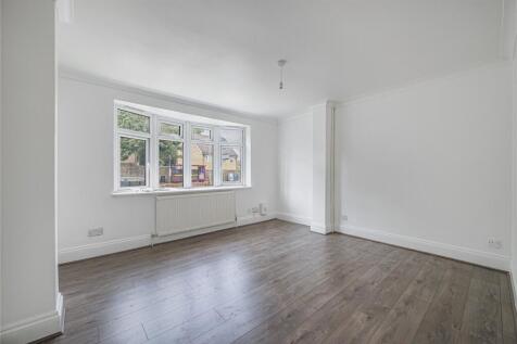 Reception/Bedroom