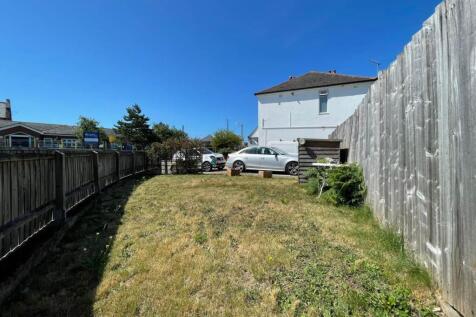 166 Stour garden NEW