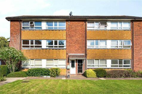 mandeville court front shot.jpeg