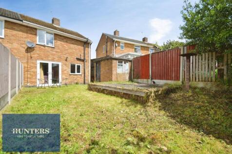 rear garden 5.jpg