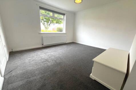 Cotswold Avenue, Chester Le Street, DH2 photo 4