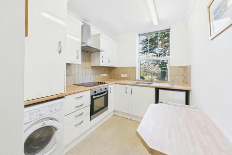 CAM02854G0-PR0490...