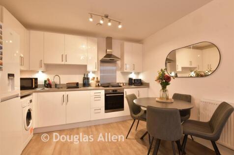Lounge/Kitchen