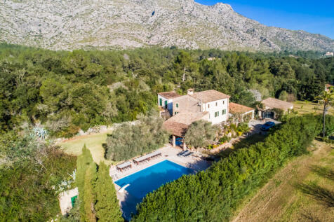 Exterior view of the property