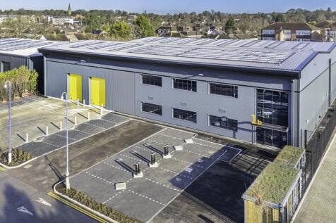 UNIT 1B WATCHMOOR POINT CAMBERLEY_002.jpg