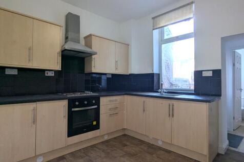 3, Castleford Street, Chadderton, OL1 photo 3