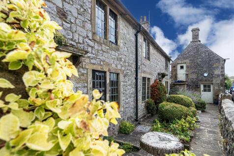 2 Thatchers &amp; Annex front garden.jpg