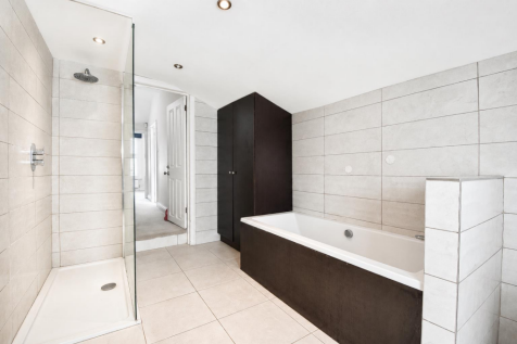 Trehern Road, East Sheen, SW14 photo 3
