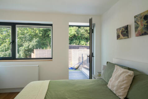 299088 - HILL-HOUSE-ROAD-42.jpg