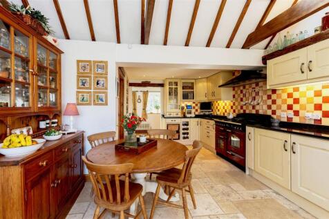 Kitchen 1.2 SAPL8792-CR3-20250330-DxO_DeepPRIME XD