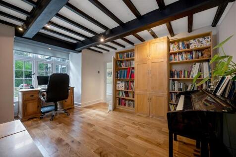 Spindlecroft WEB PH-65.jpg