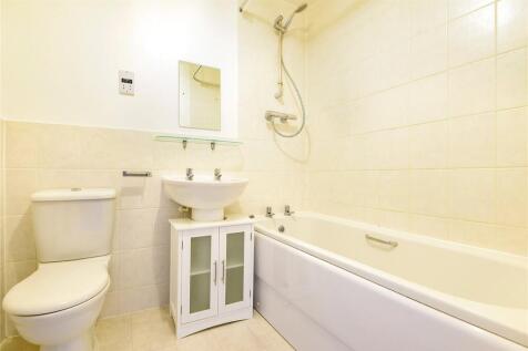 Rookery Court, Didcot, OX11 photo 4
