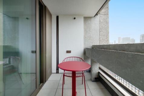 114-Balfron-Tower-14