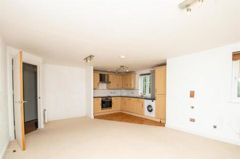 Harlow Crescent, Oxley Park, Milton Keynes photo 4