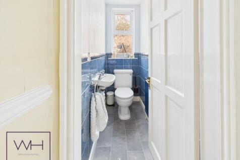 CAM03785G0-PR0217-ST