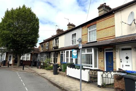 Souldern Street - Front.jpg
