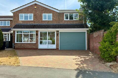 20 Chartwell Front.jpg