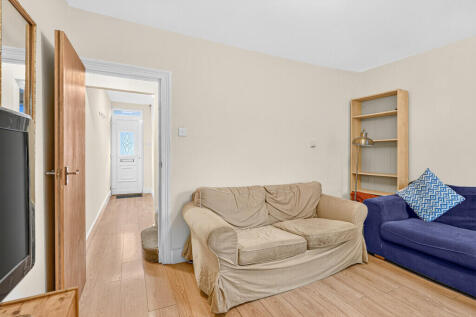 Dorset Road, London photo 3