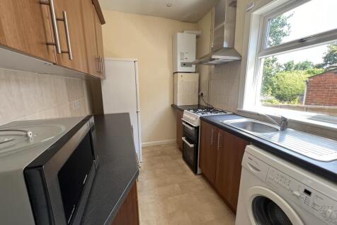 Sirdar Road,  photo 3