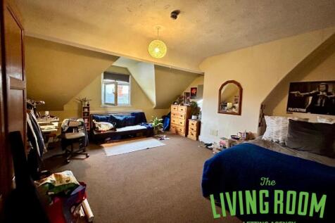 7-bed house on Donald Street, Cathays, Cardiff, £3,500/mo