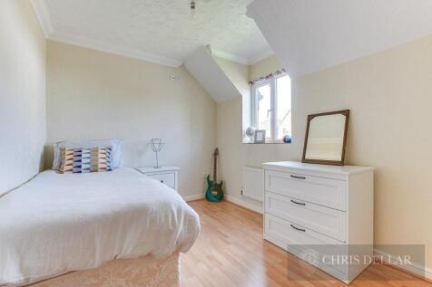 Campbell Close WM-3.jpg