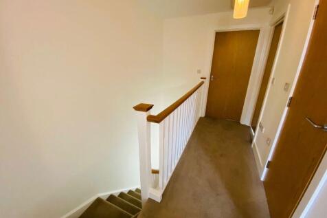 Lloyd Road photo 5