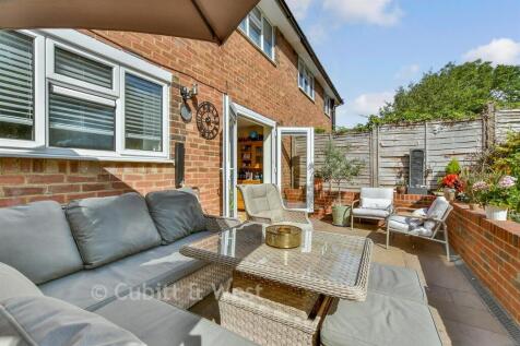 Patio / Decking