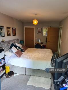 Main Bedroom With Super King Bed