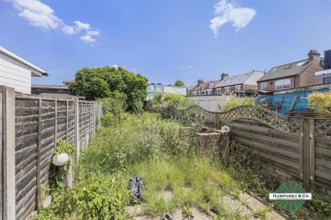 282 Higham Hill Road -011.jpg