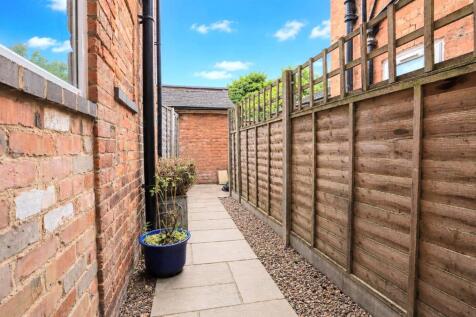 Rear courtyard.jpg