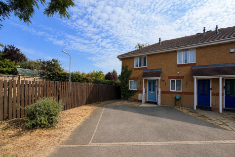 Newport Pagnell, MK16 - property photo