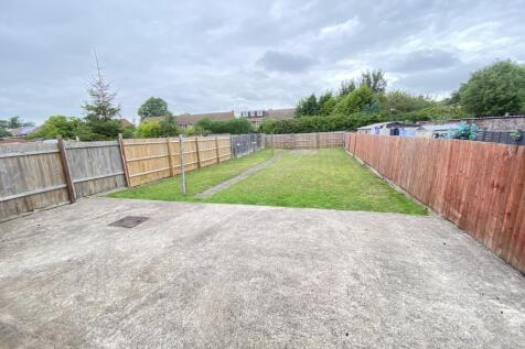 6 Baker Avenue, Leamington Spa photo 5