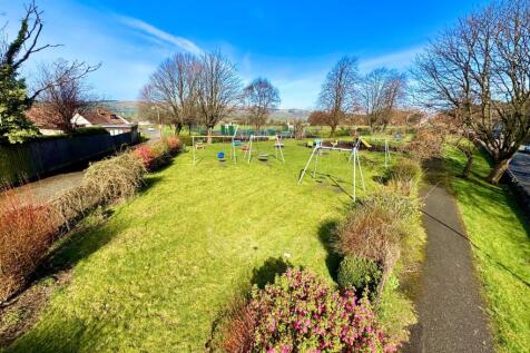 Reform Street, Beith local park