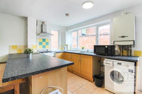 £120pppw Saxon Green, Nottingham photo 3