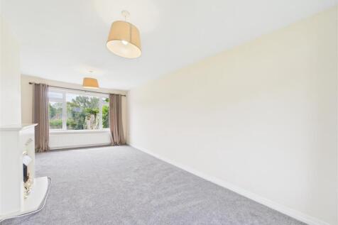 Manton Road, Hitchin, Hertfordshire photo 4