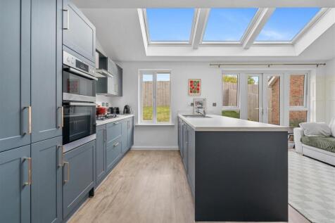 Kitchen/Diner/Family Area