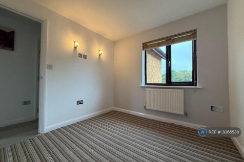 Woodley Headland, Milton Keynes, MK6 photo 4