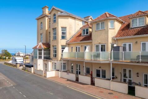 Coastal Setting, Sea Views