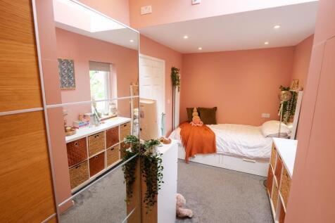 Bedroom Two Duel Aspect