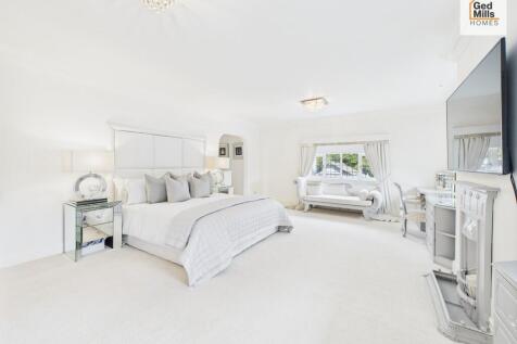 CAM04261G0-PR0080...