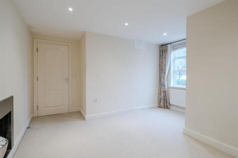 Bedroom 2-2.jpg