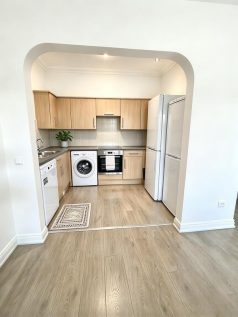 (486), Withington, Manchester photo 5