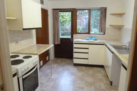Woodbury Road, Hawkhurst photo 4